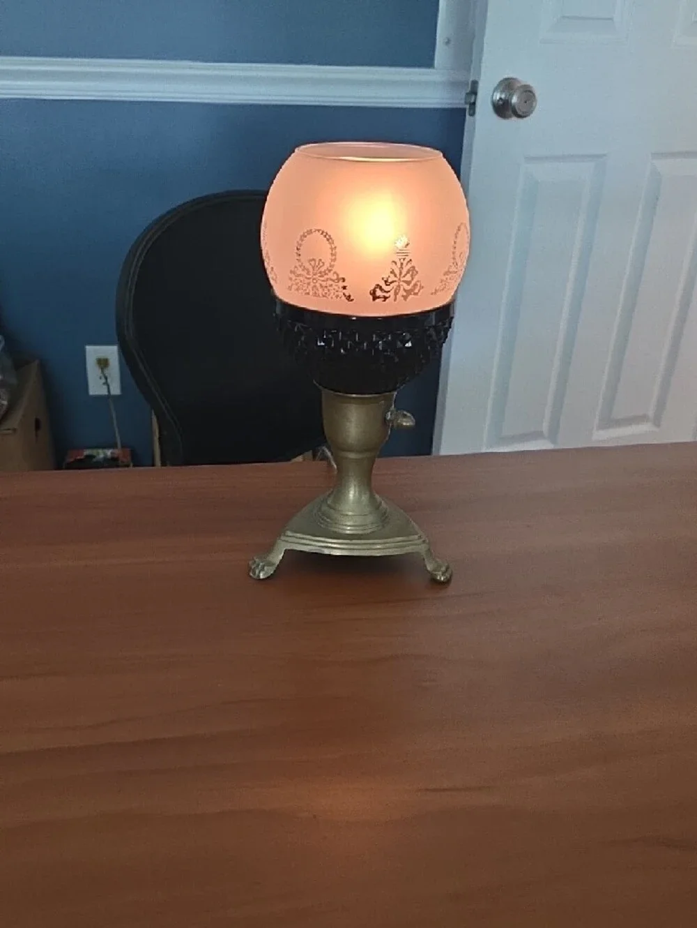 Antique-Style Brass Table Lamp with White Frosted Globe